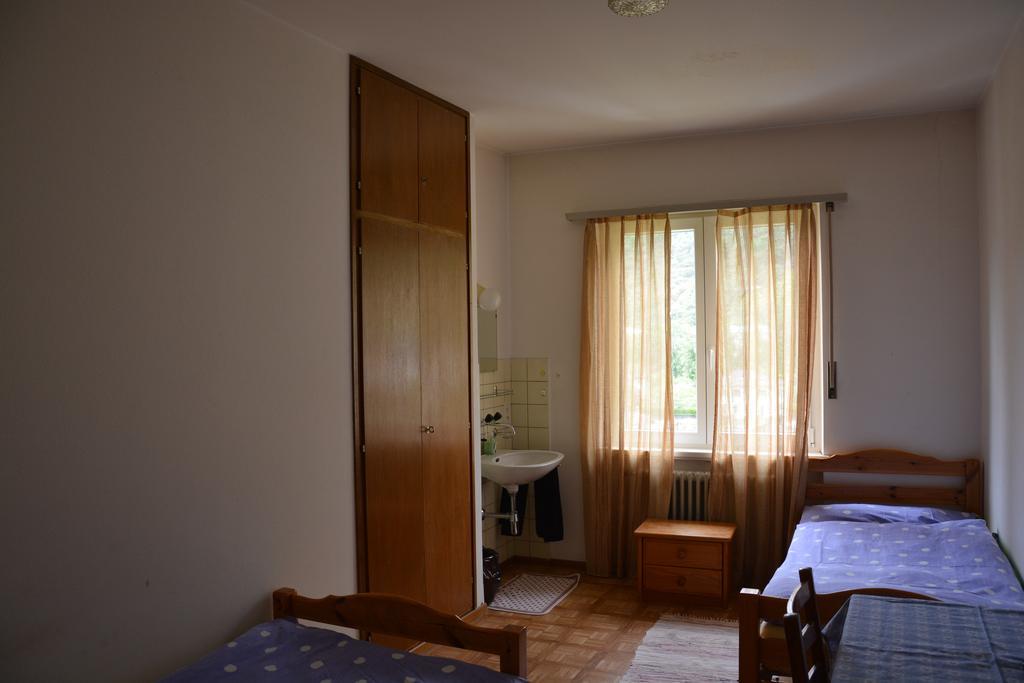 Hotel Ristorante Bironico Zimmer foto